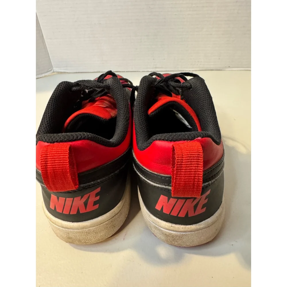 Boys Nike Court Borough Low 2 Sneakers Size 7Y Red/Black